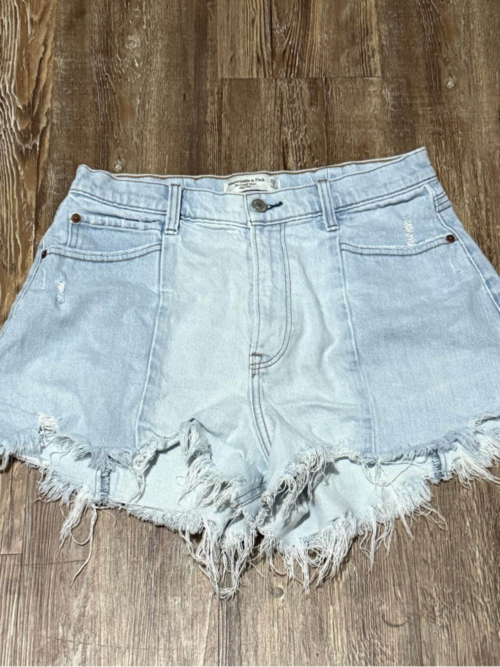 Abercrombie & Fitch The Cutoff Shorts Women's 8/29 Curve Love High Rise Frayed